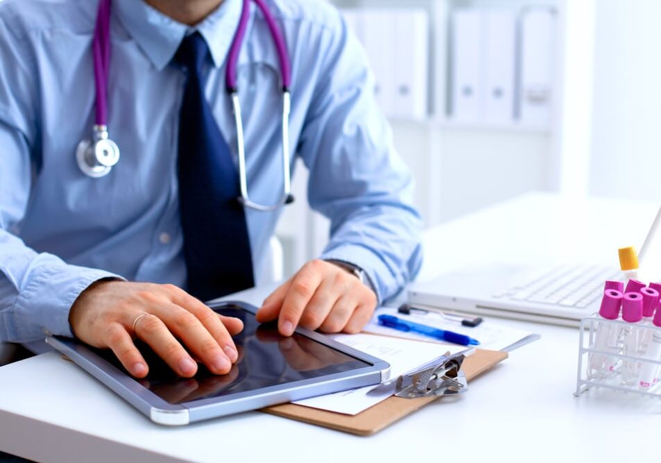 Doctor,And,Stethoscope